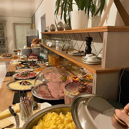 Stadt-Hotel Loerrach Gbr Zewnętrze zdjęcie