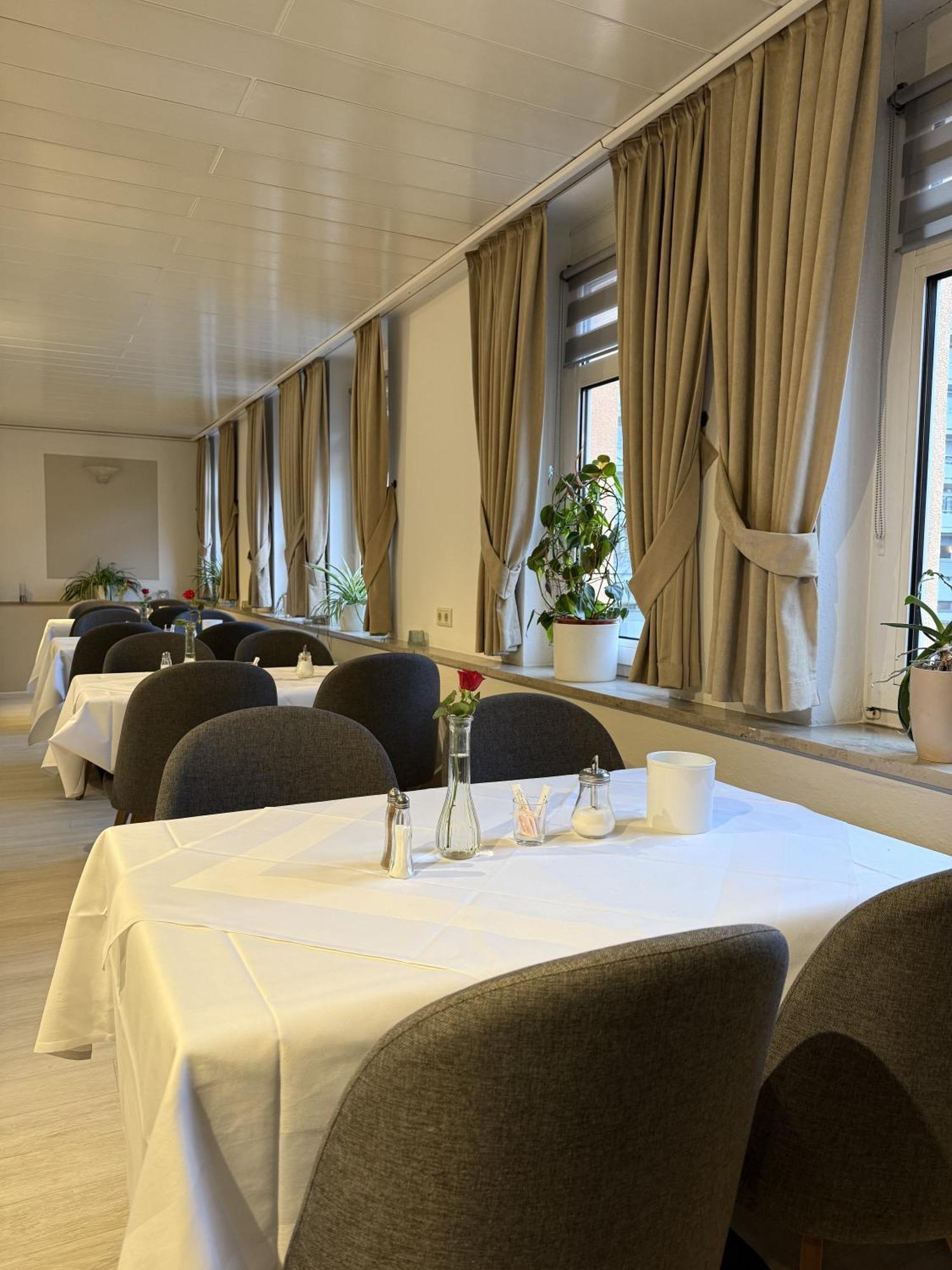 Stadt-Hotel Loerrach Gbr Zewnętrze zdjęcie